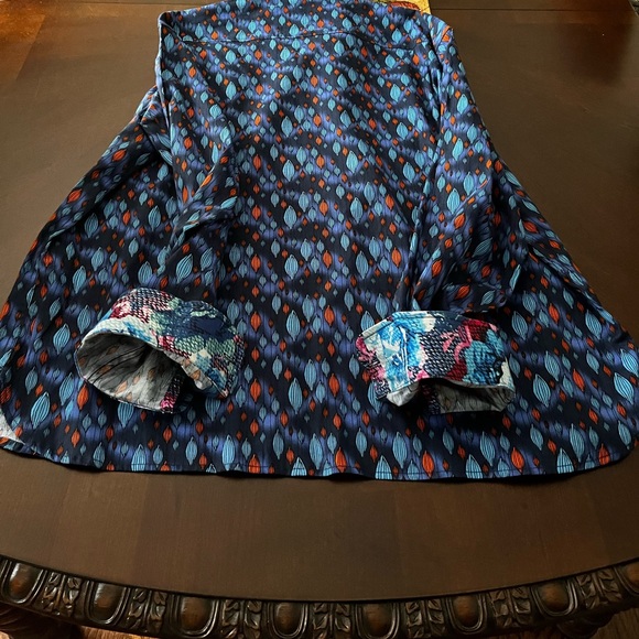 Elvis Presley long sleeve distressed shirt NWOT - Picture 3 of 9